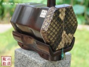 【已售】珍品印度小叶紫檀二胡-龟蛇玄武-2427