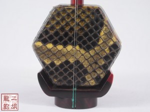 【已售】高级紫檀二胡-雏鹰展翅-2999