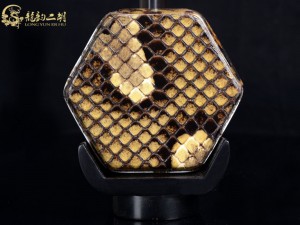 【已售】龙韵精品黑檀二胡8229 青花瓷