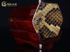 【已售】龙韵高级紫檀二胡9303 江南春色