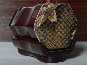 【已售】龙韵高级紫檀二胡9611 平湖秋月