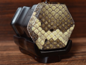 【已售】龙韵高级老红木二胡10702 月夜