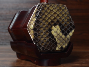 【已售】龙韵高级紫檀二胡11085 女儿情