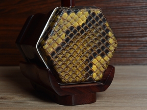 【已售】龙韵高级紫檀二胡 编号:12342 珊瑚颂