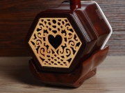 【已售】龙韵高级紫檀二胡：12450 珊瑚颂