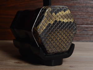 【已售】龙韵专业黑檀二胡 编号:12605