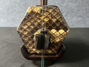 龙韵二胡 家具旧料老红木二胡-编号：癸卯03C54